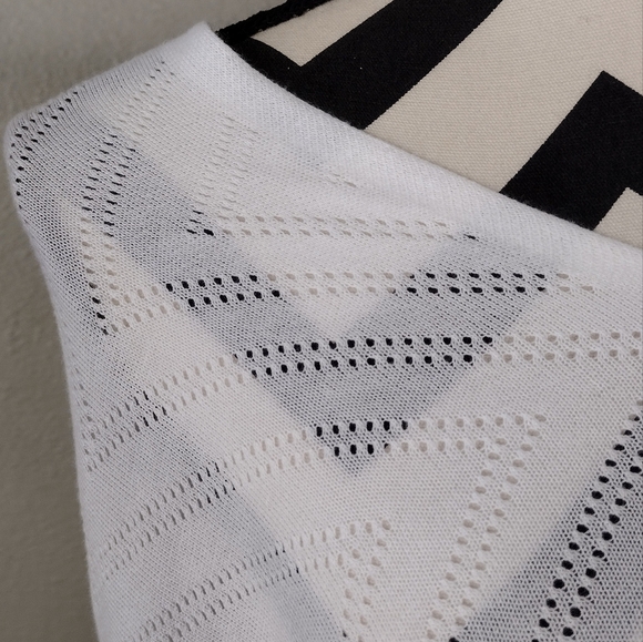 NWT Talbots Coastal Beachy Boho Cotton Blend White Poncho Tunic Top Sz M/L - Picture 5 of 14